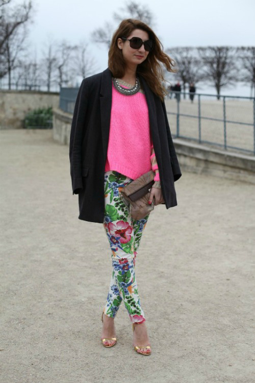 In love with floral print trousers!