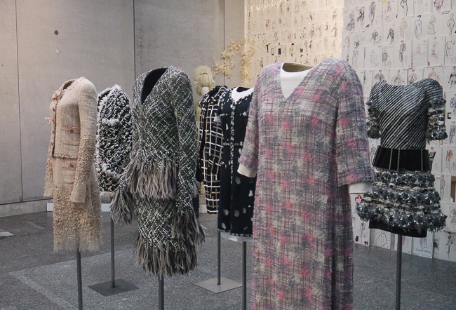 Karl Lagerfeld. Modemethode in der Bundeskunsthalle Bonn